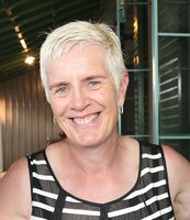 Tracey  Elliott